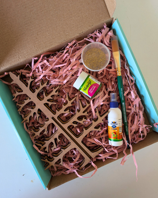 Christmas DIY Kit 1 – Create Your Own Festive Tree!